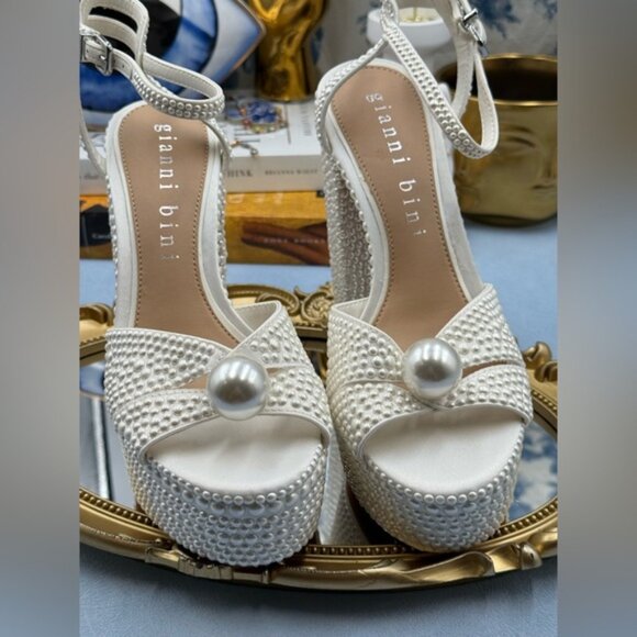 🆕 GIANNI BINI 🧿 NWOB KemaraTwo Embellished Pearl Studded Platform Sandal Sz 7 - Picture 15 of 16